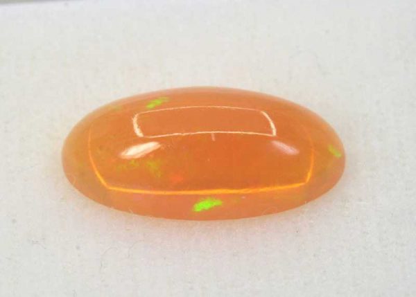 Fiery opal cabochon - Image 2