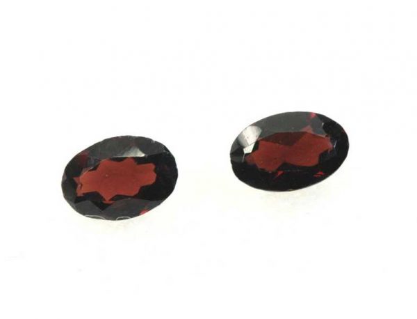 Garnet - almandine