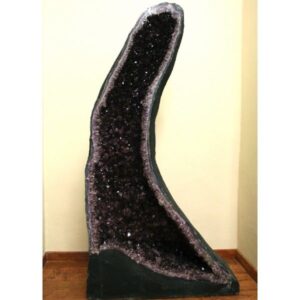 Tall amethyst geode