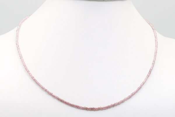 Náhrdelník spinel