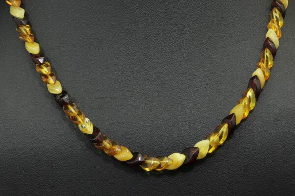 Amber necklace - Image 2