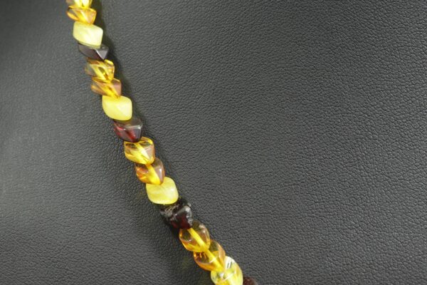 Amber necklace - Image 5