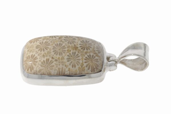 Coral pendant - Image 3