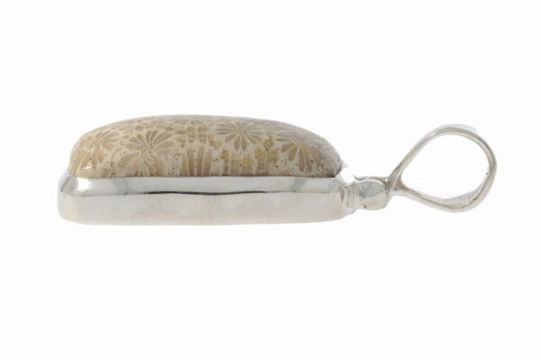 Coral pendant - Image 4
