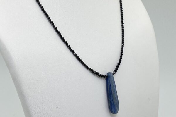 Náhrdelník spinel a kyanit - Image 12