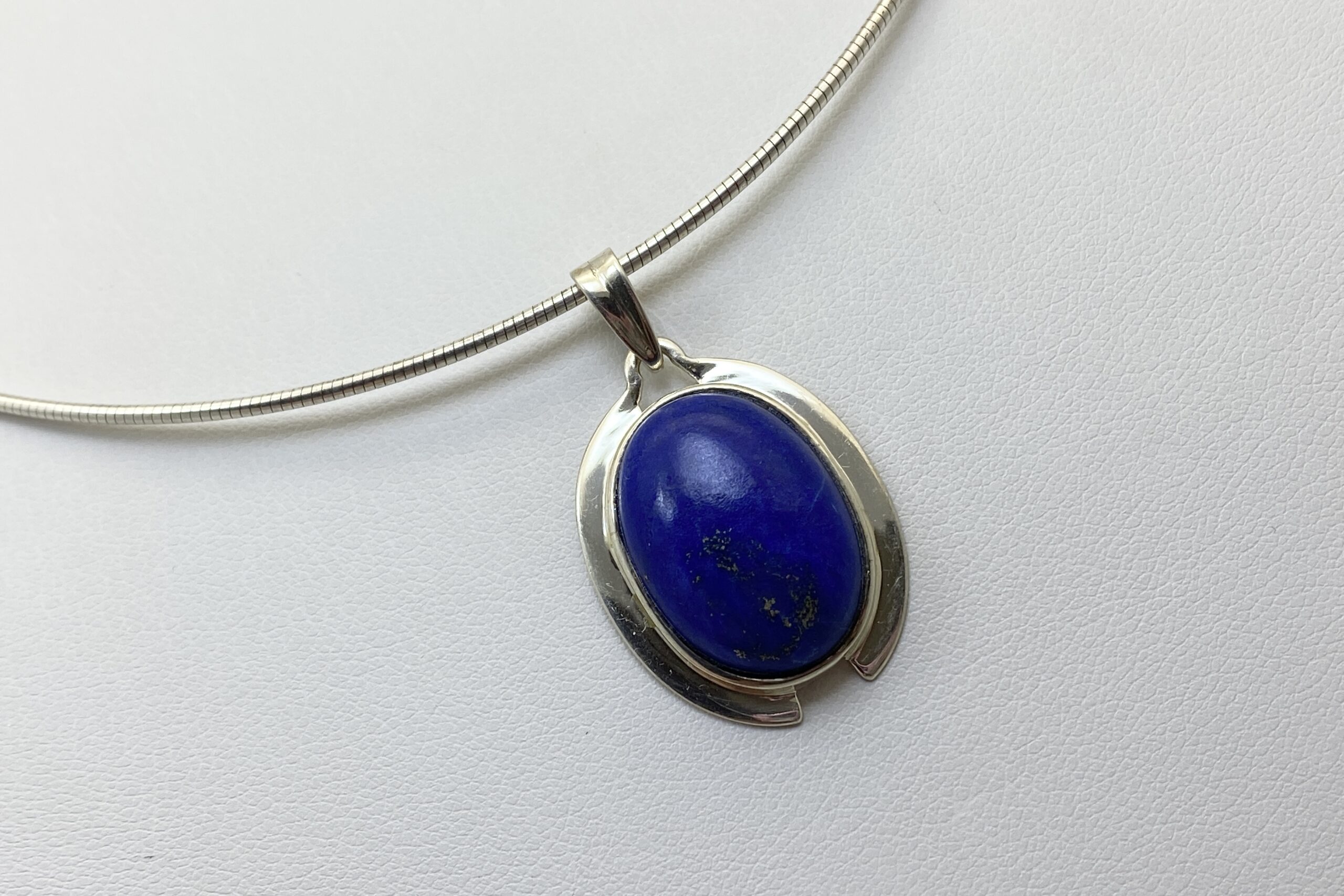 Přívěsek lapis lazuli