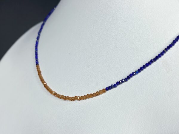 Náhrdelník lapis lazuli a hessonit - Image 6