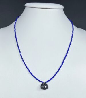 Náhrdelník lapis lazuli a černý avanturín